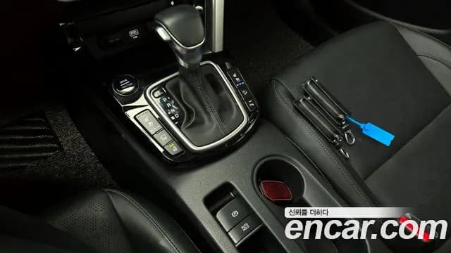 2020 Kia Seltos Gasoline 1.6 Turbo 2WD Sold VIN KNAET812GLK002085 – photo 28 2020 Kia Seltos Gasoline 1.6 Turbo 2WD Sold VIN KNAET812GLK002085 – photo 28