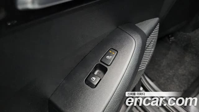 2020 Kia Seltos Gasoline 1.6 Turbo 2WD Sold VIN KNAET812GLK002977 – side profile 2020 Kia Seltos Gasoline 1.6 Turbo 2WD Sold VIN KNAET812GLK002977 – side profile