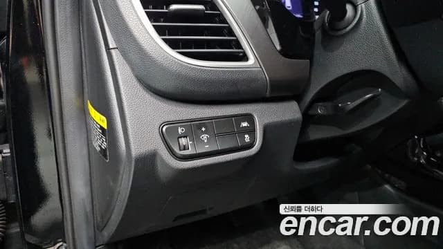 2020 Kia Seltos Gasoline 1.6 Turbo 2WD Sold VIN KNAET812GLK002977 – photo 28 2020 Kia Seltos Gasoline 1.6 Turbo 2WD Sold VIN KNAET812GLK002977 – photo 28
