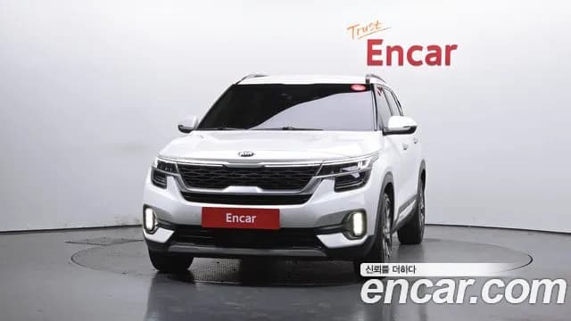 2020 Kia Seltos Gasoline 1.6 Turbo 2WD Sold VIN KNAET812GLK003282 – trunk area 2020 Kia Seltos Gasoline 1.6 Turbo 2WD Sold VIN KNAET812GLK003282 – trunk area