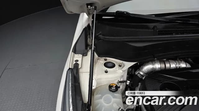 2020 Kia Seltos Gasoline 1.6 Turbo 2WD Sold VIN KNAET812GLK014679 – engine bay 2020 Kia Seltos Gasoline 1.6 Turbo 2WD Sold VIN KNAET812GLK014679 – engine bay