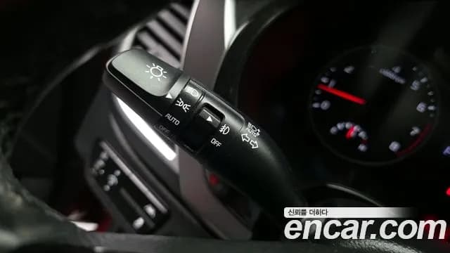 2020 Kia Seltos Gasoline 1.6 Turbo 2WD Sold VIN KNAET812GLK014800 – trunk area 2020 Kia Seltos Gasoline 1.6 Turbo 2WD Sold VIN KNAET812GLK014800 – trunk area