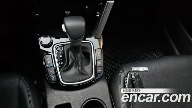 2020 Kia Seltos Gasoline 1.6 Turbo 2WD Sold VIN KNAET812GLK018888 – trunk area 2020 Kia Seltos Gasoline 1.6 Turbo 2WD Sold VIN KNAET812GLK018888 – trunk area