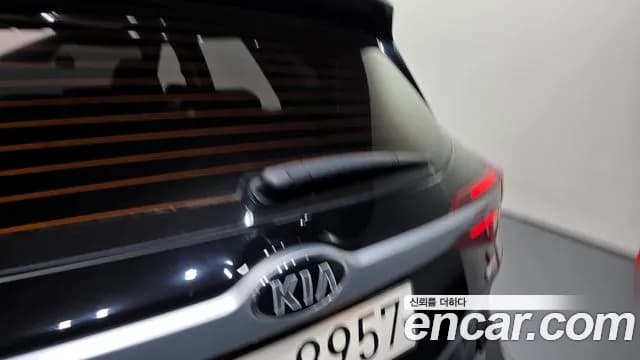 2020 Kia Seltos Gasoline 1.6 Turbo 2WD Sold VIN KNAET812GLK022240 – photo 32 2020 Kia Seltos Gasoline 1.6 Turbo 2WD Sold VIN KNAET812GLK022240 – photo 32