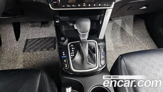 2020 Kia Seltos Gasoline 1.6 Turbo 2WD Sold VIN KNAET812GLK025976 – undercarriage 2020 Kia Seltos Gasoline 1.6 Turbo 2WD Sold VIN KNAET812GLK025976 – undercarriage