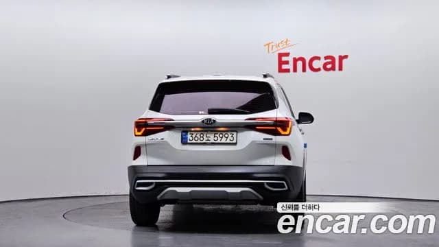 2020 Kia Seltos Gasoline 1.6 Turbo 2WD Sold VIN KNAET812GLK025976 – trunk area 2020 Kia Seltos Gasoline 1.6 Turbo 2WD Sold VIN KNAET812GLK025976 – trunk area