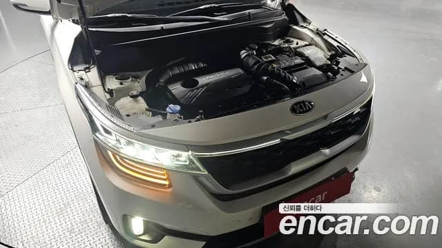 2020 Kia Seltos Gasoline 1.6 Turbo 2WD Sold VIN KNAET812GLK037215 – side profile 2020 Kia Seltos Gasoline 1.6 Turbo 2WD Sold VIN KNAET812GLK037215 – side profile