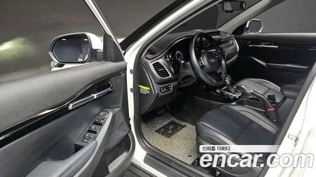 2020 Kia Seltos Gasoline 1.6 Turbo 2WD Sold VIN KNAET812GLK037215 – photo 16 2020 Kia Seltos Gasoline 1.6 Turbo 2WD Sold VIN KNAET812GLK037215 – photo 16