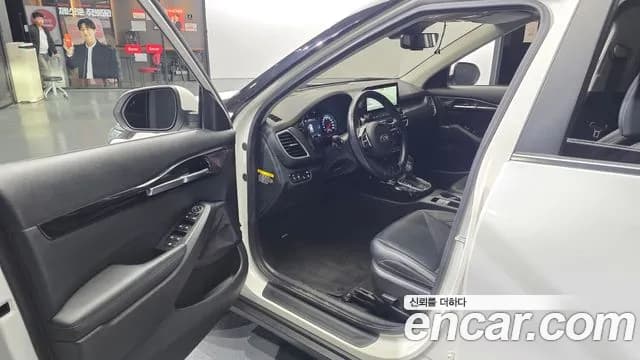 2020 Kia Seltos Gasoline 1.6 Turbo 2WD Sold VIN KNAET812GLK067209 – exterior detail 2020 Kia Seltos Gasoline 1.6 Turbo 2WD Sold VIN KNAET812GLK067209 – exterior detail