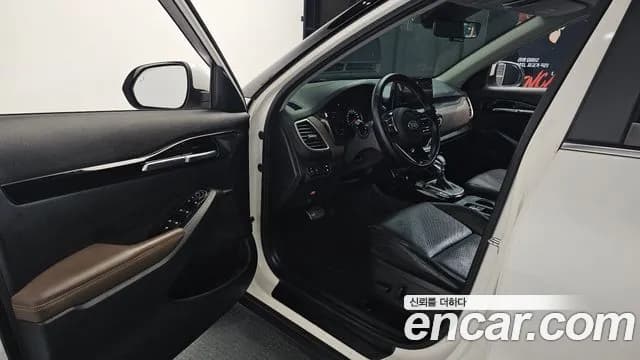2020 Kia Seltos Gasoline 1.6 Turbo 2WD Sold VIN KNAET812GLK093850 – engine bay 2020 Kia Seltos Gasoline 1.6 Turbo 2WD Sold VIN KNAET812GLK093850 – engine bay