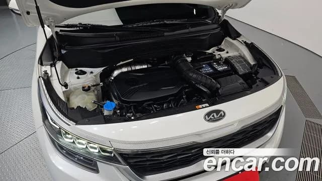 2020 Kia Seltos Gasoline 1.6 Turbo 2WD Sold VIN KNAET812GLK093850 – undercarriage 2020 Kia Seltos Gasoline 1.6 Turbo 2WD Sold VIN KNAET812GLK093850 – undercarriage