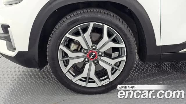 2020 Kia Seltos Gasoline 1.6 Turbo 2WD Sold VIN KNAET812GLK098589 – interior seats 2020 Kia Seltos Gasoline 1.6 Turbo 2WD Sold VIN KNAET812GLK098589 – interior seats