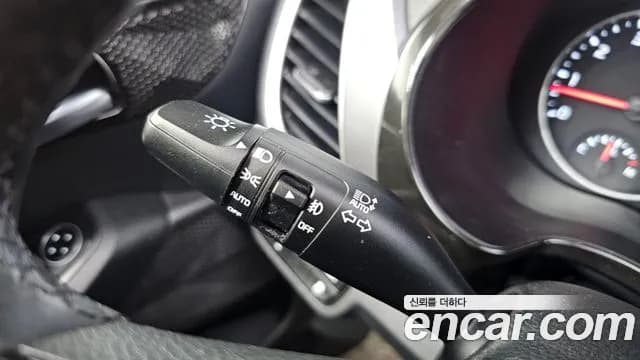 2020 Kia Seltos Gasoline 1.6 Turbo 2WD Sold VIN KNAET812GLK098589 – photo 12 2020 Kia Seltos Gasoline 1.6 Turbo 2WD Sold VIN KNAET812GLK098589 – photo 12
