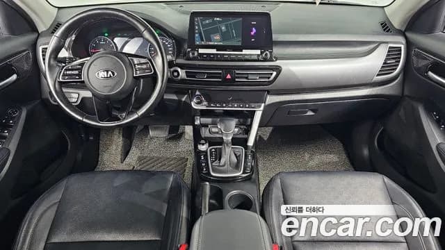 2020 Kia Seltos Gasoline 1.6 Turbo 2WD Sold VIN KNAET812GLK106409 – rear exterior 2020 Kia Seltos Gasoline 1.6 Turbo 2WD Sold VIN KNAET812GLK106409 – rear exterior