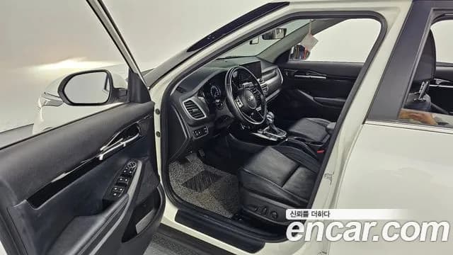 2020 Kia Seltos Gasoline 1.6 Turbo 2WD Sold VIN KNAET812GLK106409 – photo 15 2020 Kia Seltos Gasoline 1.6 Turbo 2WD Sold VIN KNAET812GLK106409 – photo 15