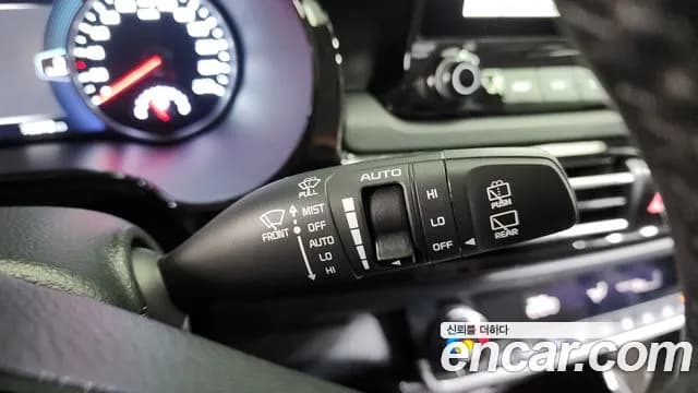 2020 Kia Seltos Gasoline 1.6 Turbo 2WD Sold VIN KNAET812GLK111302 – interior seats 2020 Kia Seltos Gasoline 1.6 Turbo 2WD Sold VIN KNAET812GLK111302 – interior seats