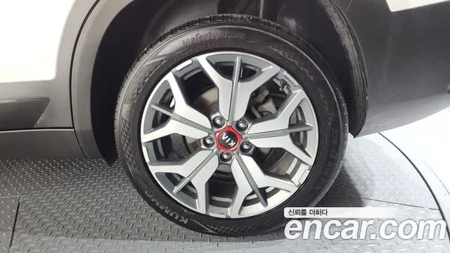 2020 Kia Seltos Gasoline 1.6 Turbo 2WD Sold VIN KNAET812GLK111302 – photo 18 2020 Kia Seltos Gasoline 1.6 Turbo 2WD Sold VIN KNAET812GLK111302 – photo 18