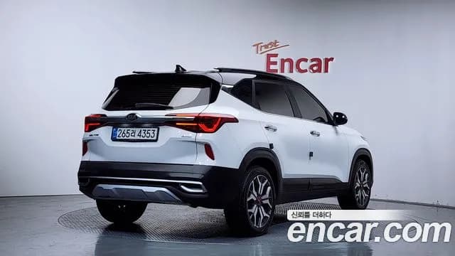 2020 Kia Seltos Gasoline 1.6 Turbo 2WD Sold VIN KNAET812GLK111302 – photo 28 2020 Kia Seltos Gasoline 1.6 Turbo 2WD Sold VIN KNAET812GLK111302 – photo 28