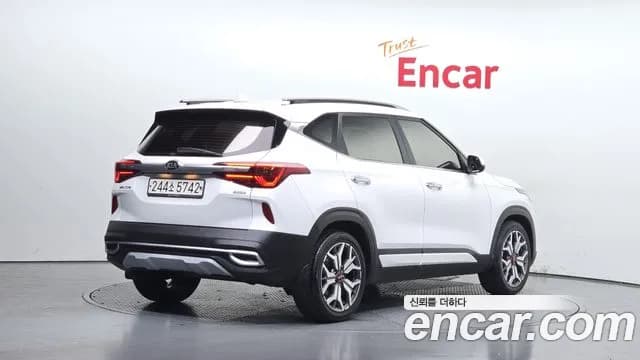 2021 Kia Seltos Gasoline 1.6 Turbo 2WD Sold VIN KNAET812GMK155553 – photo 13 2021 Kia Seltos Gasoline 1.6 Turbo 2WD Sold VIN KNAET812GMK155553 – photo 13