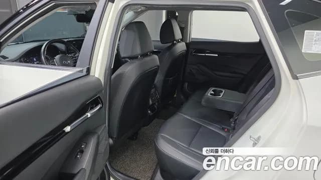 2021 Kia Seltos Gasoline 1.6 Turbo 2WD Sold VIN KNAET812GMK185171 – exterior detail 2021 Kia Seltos Gasoline 1.6 Turbo 2WD Sold VIN KNAET812GMK185171 – exterior detail