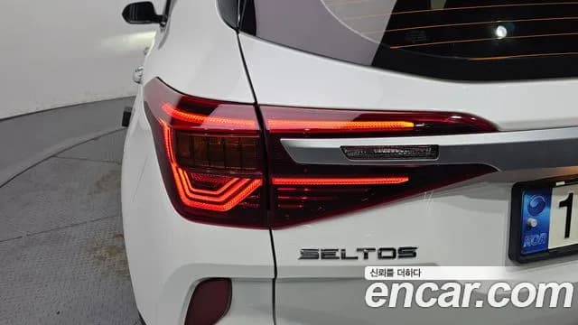 2022 Kia Seltos Gasoline 1.6 Turbo 2WD Sold VIN KNAET812GNK216681 – front exterior 2022 Kia Seltos Gasoline 1.6 Turbo 2WD Sold VIN KNAET812GNK216681 – front exterior