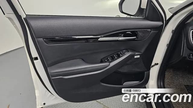 2022 Kia Seltos Gasoline 1.6 Turbo 2WD Sold VIN KNAET812GNK216681 – interior seats 2022 Kia Seltos Gasoline 1.6 Turbo 2WD Sold VIN KNAET812GNK216681 – interior seats