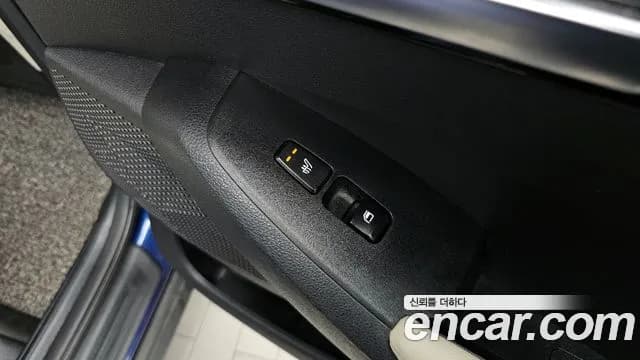 2022 Kia Seltos Gasoline 1.6 Turbo 2WD Sold VIN KNAET812GNK230502 – side profile 2022 Kia Seltos Gasoline 1.6 Turbo 2WD Sold VIN KNAET812GNK230502 – side profile