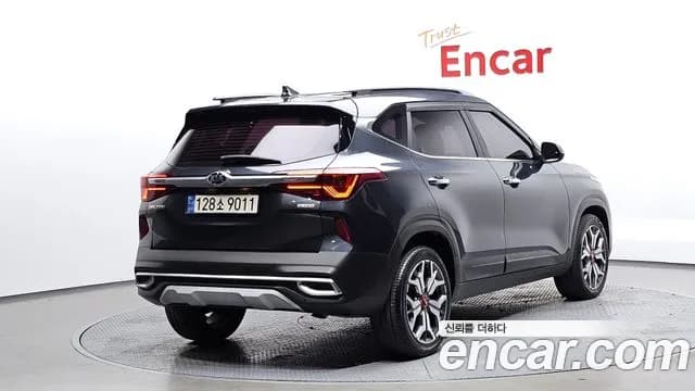 2022 Kia Seltos Gasoline 1.6 Turbo 2WD Sold VIN KNAET812GNK231141 – rear exterior 2022 Kia Seltos Gasoline 1.6 Turbo 2WD Sold VIN KNAET812GNK231141 – rear exterior