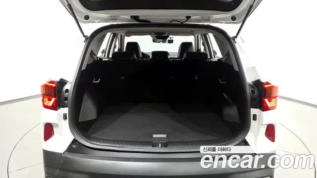 2022 Kia Seltos Gasoline 1.6 Turbo 2WD Sold VIN KNAET812GNK245033 – interior seats 2022 Kia Seltos Gasoline 1.6 Turbo 2WD Sold VIN KNAET812GNK245033 – interior seats