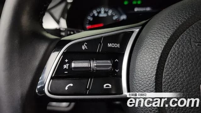 2022 Kia Seltos Gasoline 1.6 Turbo 2WD Sold VIN KNAET812GNK267334 – exterior detail 2022 Kia Seltos Gasoline 1.6 Turbo 2WD Sold VIN KNAET812GNK267334 – exterior detail