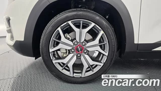 2023 Kia Seltos Gasoline 1.6 Turbo 2WD Sold VIN KNAET812GPK336632 – rear exterior 2023 Kia Seltos Gasoline 1.6 Turbo 2WD Sold VIN KNAET812GPK336632 – rear exterior