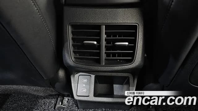 2023 Kia The New Seltos Gasoline 1.6 Turbo 2WD Sold VIN KNAET817BPK386509 – exterior detail 2023 Kia The New Seltos Gasoline 1.6 Turbo 2WD Sold VIN KNAET817BPK386509 – exterior detail