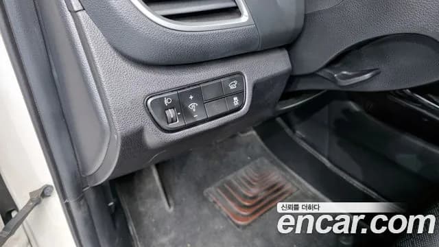 2023 Kia The New Seltos Gasoline 1.6 Turbo 2WD Sold VIN KNAET817BPK390007 – trunk area 2023 Kia The New Seltos Gasoline 1.6 Turbo 2WD Sold VIN KNAET817BPK390007 – trunk area