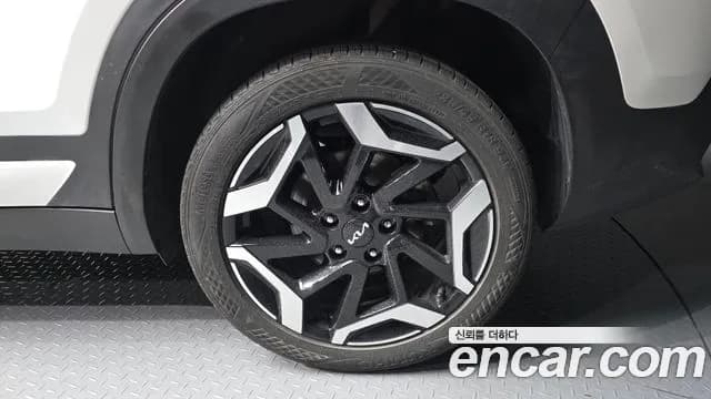 2023 Kia The New Seltos Gasoline 1.6 Turbo 2WD Sold VIN KNAET817BPK413839 – photo 14 2023 Kia The New Seltos Gasoline 1.6 Turbo 2WD Sold VIN KNAET817BPK413839 – photo 14