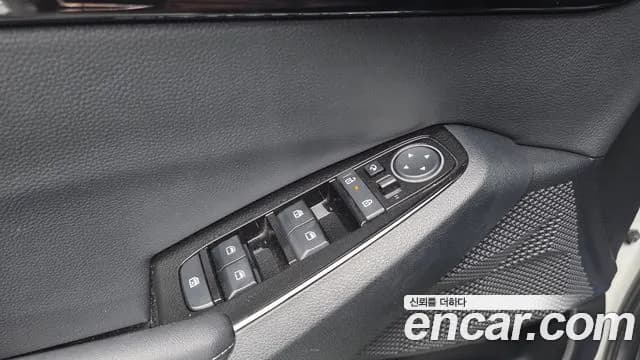 2024 Kia The New Seltos Gasoline 1.6 Turbo 2WD Sold VIN KNAET817BRK617750 – trunk area 2024 Kia The New Seltos Gasoline 1.6 Turbo 2WD Sold VIN KNAET817BRK617750 – trunk area