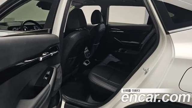 2024 Kia The New Seltos Gasoline 1.6 Turbo 2WD Sold VIN KNAET817BRK693228 – trunk area 2024 Kia The New Seltos Gasoline 1.6 Turbo 2WD Sold VIN KNAET817BRK693228 – trunk area