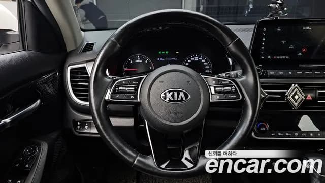 2020 Kia Seltos Diesel 1.6 2WD Sold VIN KNAEU815GLK002695 – photo 21 2020 Kia Seltos Diesel 1.6 2WD Sold VIN KNAEU815GLK002695 – photo 21