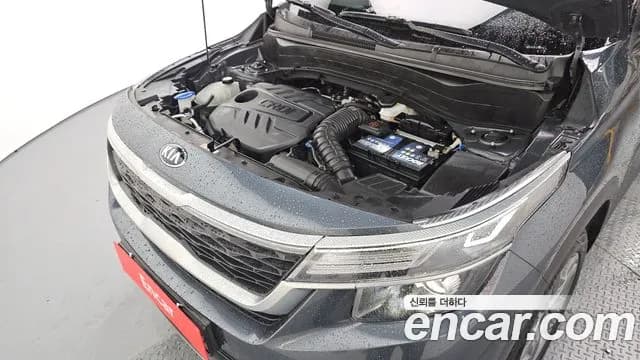 2020 Kia Seltos Diesel 1.6 2WD Sold VIN KNAEU815GLK012839 – exterior detail 2020 Kia Seltos Diesel 1.6 2WD Sold VIN KNAEU815GLK012839 – exterior detail
