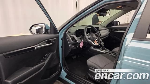 2024 Kia The New Seltos Gasoline 2.0 2WD Sold VIN KNAEU81AERK529679 – exterior detail 2024 Kia The New Seltos Gasoline 2.0 2WD Sold VIN KNAEU81AERK529679 – exterior detail