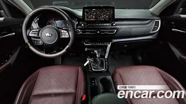 2020 Kia Seltos Gasoline 1.6 Turbo 4WD Sold VIN KNAEV812HLK000620 – engine bay 2020 Kia Seltos Gasoline 1.6 Turbo 4WD Sold VIN KNAEV812HLK000620 – engine bay