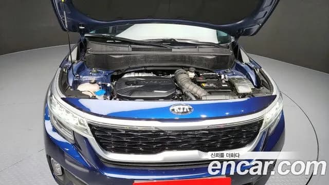 2022 Kia Seltos Gasoline 1.6 Turbo 4WD Sold VIN KNAEV812HNK215895 – exterior detail 2022 Kia Seltos Gasoline 1.6 Turbo 4WD Sold VIN KNAEV812HNK215895 – exterior detail
