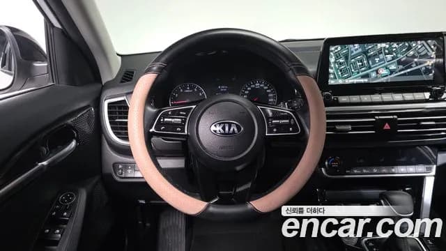 2022 Kia Seltos Gasoline 1.6 Turbo 4WD Sold VIN KNAEV812HNK249352 – exterior detail 2022 Kia Seltos Gasoline 1.6 Turbo 4WD Sold VIN KNAEV812HNK249352 – exterior detail