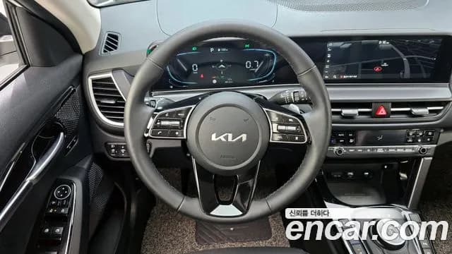 2025 Kia The New Seltos Gasoline 2.0 2WD Sold VIN KNAEV81AESK705755 – exterior detail 2025 Kia The New Seltos Gasoline 2.0 2WD Sold VIN KNAEV81AESK705755 – exterior detail