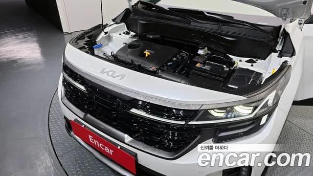2025 Kia The New Seltos Gasoline 2.0 2WD Sold VIN KNAEV81AESK705755 – trunk area 2025 Kia The New Seltos Gasoline 2.0 2WD Sold VIN KNAEV81AESK705755 – trunk area