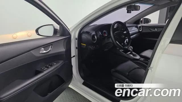 2019 Kia All New K3 Trendy Sold VIN KNAF141BEKA800709 – trunk area 2019 Kia All New K3 Trendy Sold VIN KNAF141BEKA800709 – trunk area