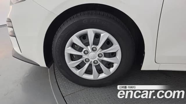2019 Kia All New K3 Trendy Sold VIN KNAF141BEKA800709 – photo 15 2019 Kia All New K3 Trendy Sold VIN KNAF141BEKA800709 – photo 15