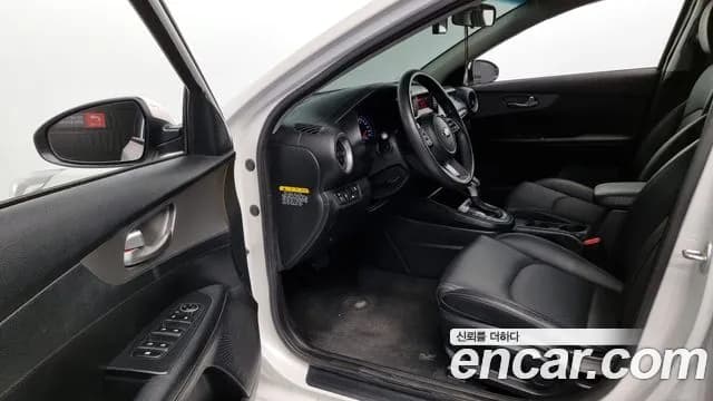 2019 Kia All New K3 Trendy Sold VIN KNAF141BEKA845618 – photo 16 2019 Kia All New K3 Trendy Sold VIN KNAF141BEKA845618 – photo 16