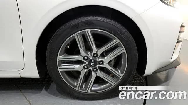 2019 Kia All New K3 Trendy Sold VIN KNAF141BEKA854919 – interior seats 2019 Kia All New K3 Trendy Sold VIN KNAF141BEKA854919 – interior seats