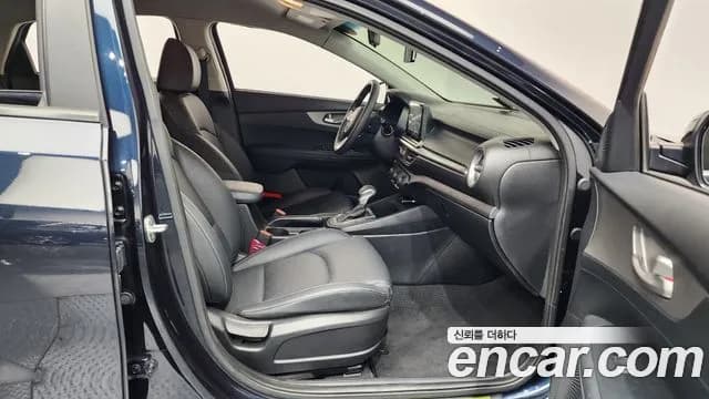2020 Kia All New K3 Trendy Sold VIN KNAF141BELA900351 – interior seats 2020 Kia All New K3 Trendy Sold VIN KNAF141BELA900351 – interior seats
