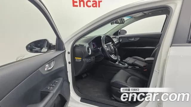 2021 Kia All New K3 Standard Sold VIN KNAF141BEMA910426 – exterior detail 2021 Kia All New K3 Standard Sold VIN KNAF141BEMA910426 – exterior detail